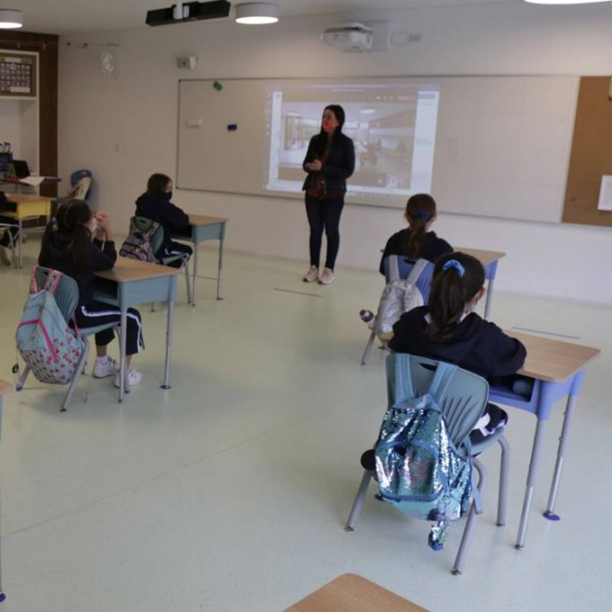 Mediante el diálogo se acordará un plan para reponer las clases
