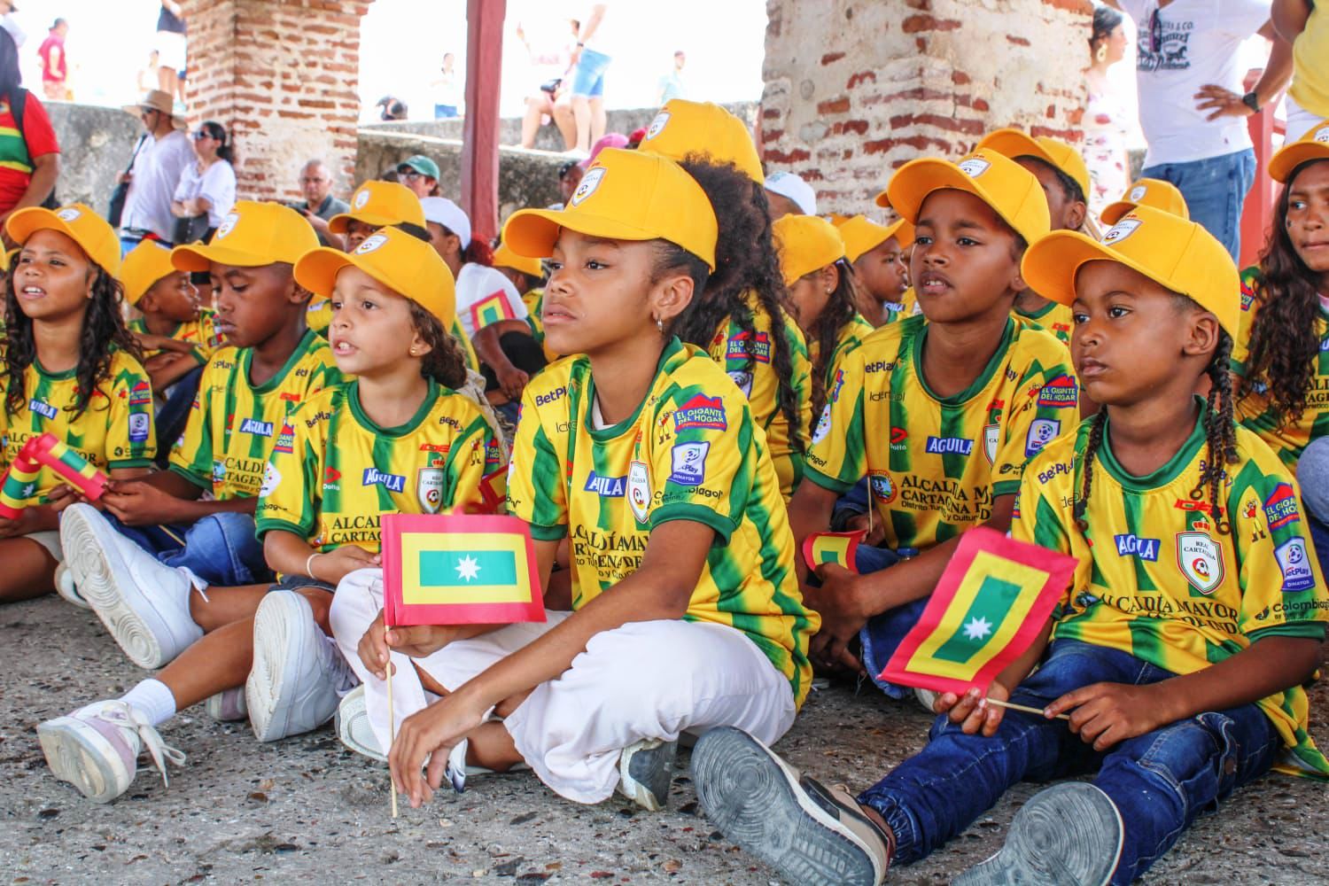 52 niños de Olaya Herrera vivieron la experiencia cultural de La Ruta de la Cartageneidad