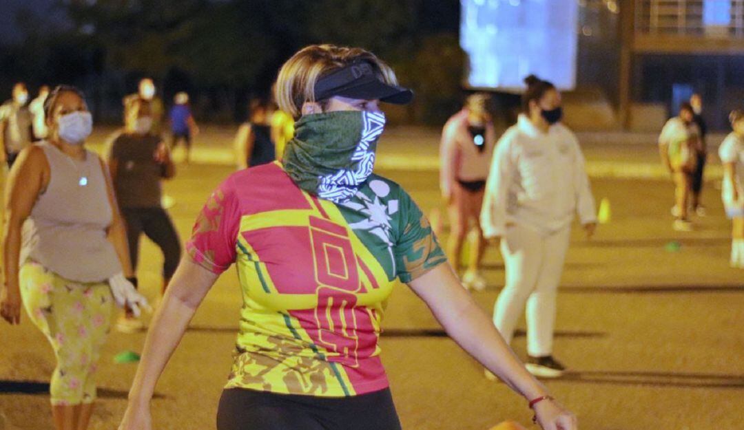 Los escenarios deportivos estarán abiertos entre las 6:00am y 6:00 pm de lunes a viernes y los fines de semana entre 6:00 y 10:00 am