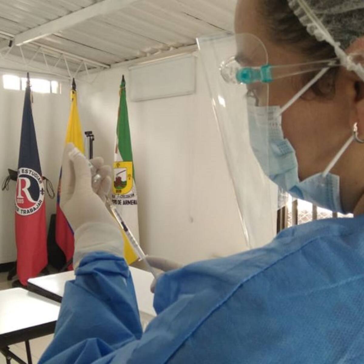 Gremios en el Quindío llaman la atención sobre llegada de vacunas COVID