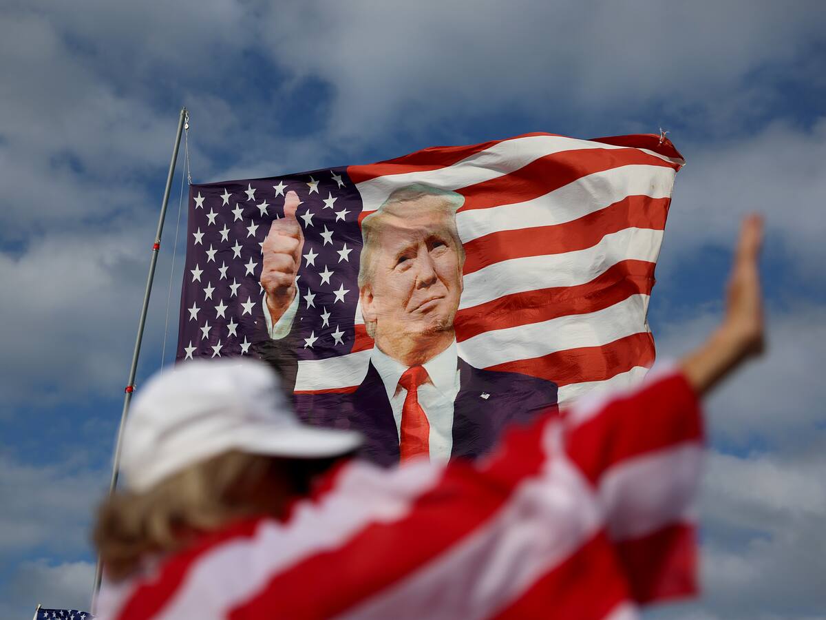 Congresistas republicanos llaman a audiencia juez que investiga a Trump por soborno