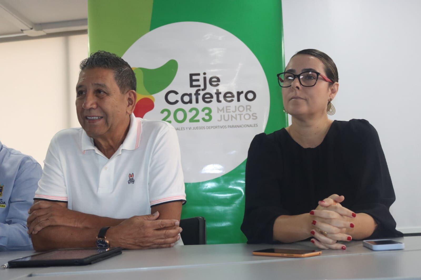 John Jairo Velásquez y Mariana Mesa. | Foto: Pablo Bohórquez.