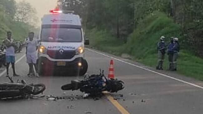 El accidente se presentó en jurisdicción de Santa Catalina porque uno de los vehículos invadió el carril