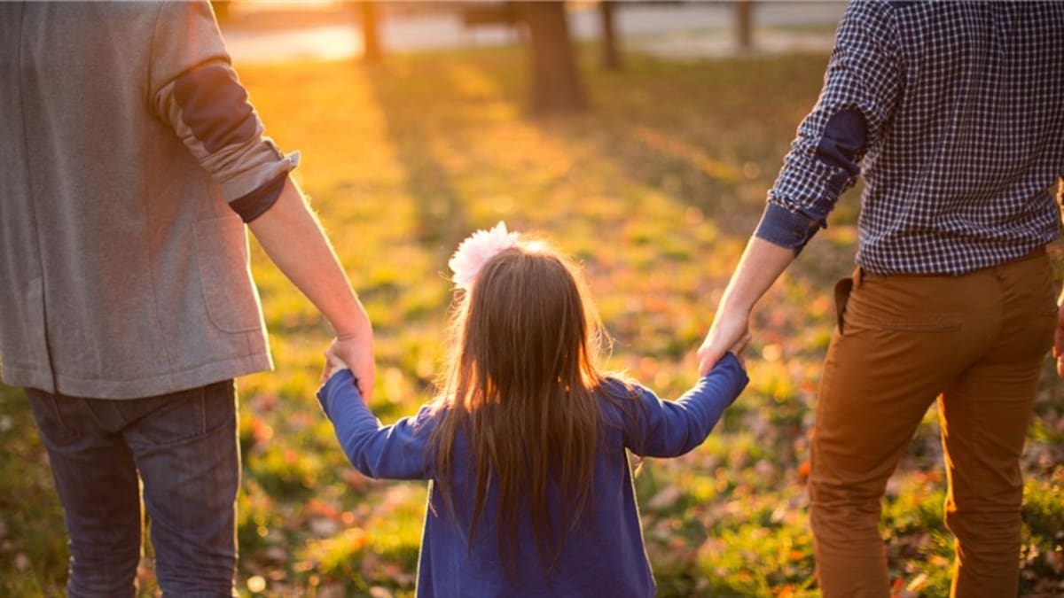 Corte admite tutela que busca garantizar licencia de maternidad para parejas del mismo sexo en Colombia