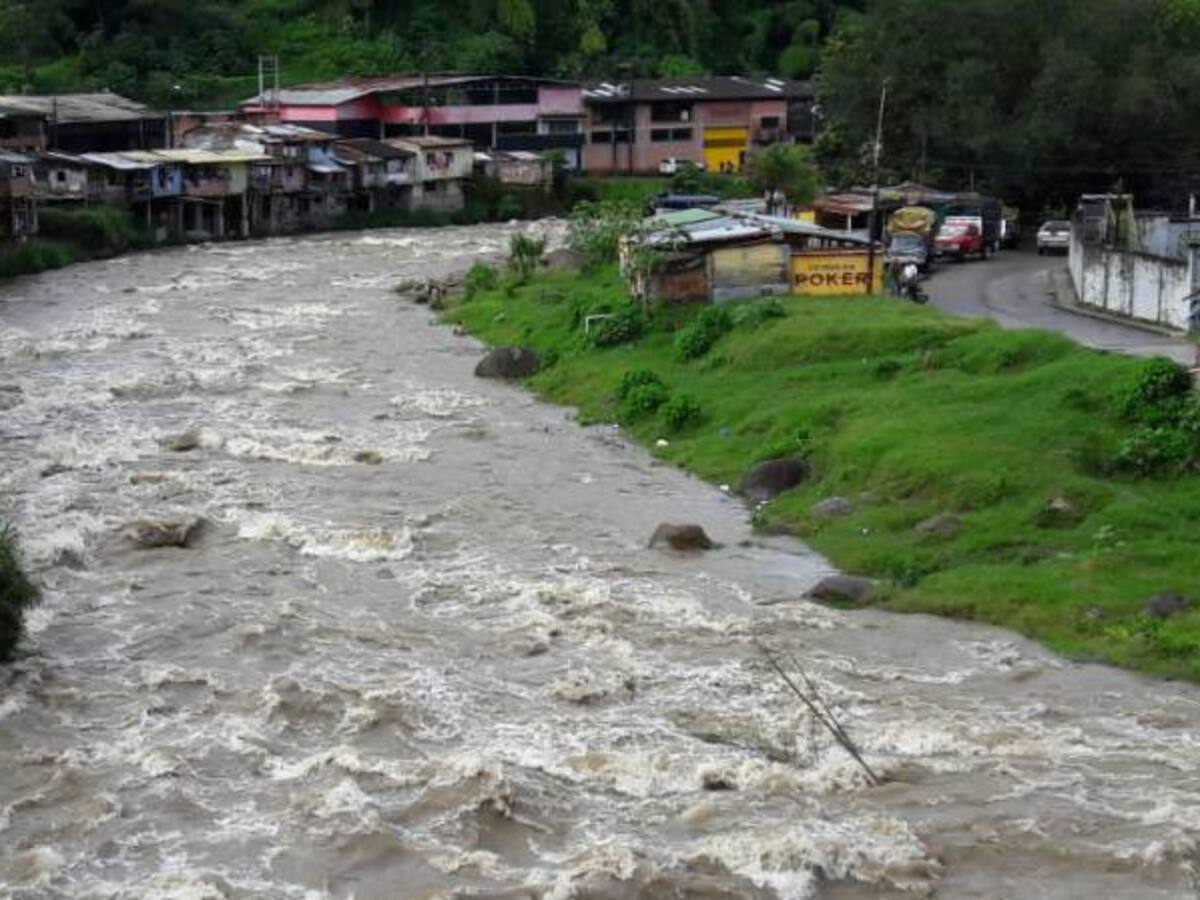 Sin agua 60.000 habitantes de Calarcá debido a las lluvias