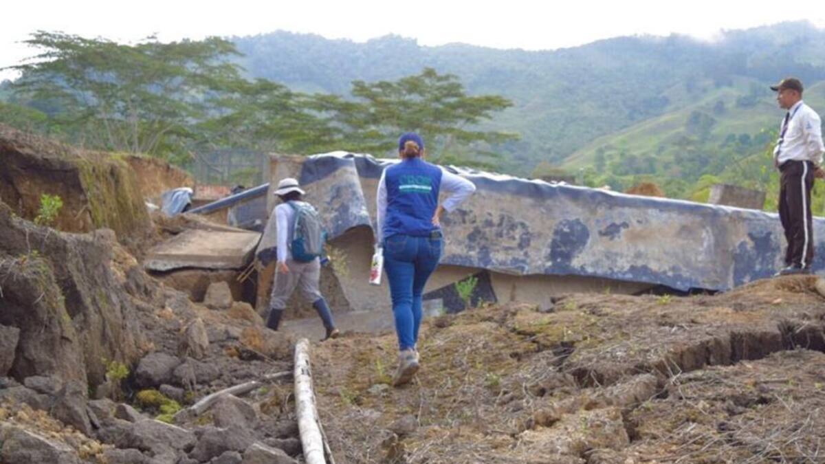 Emergencia en la vereda El Crucero de Calarcá, era derrumbe anunciado