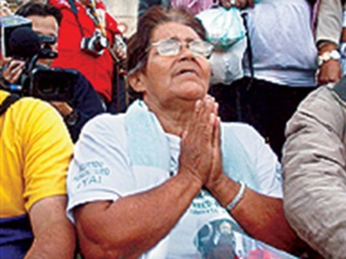 Oliva Solarte siente más cercana la liberación de su hijo, tras reunión con el Comisionado de Paz