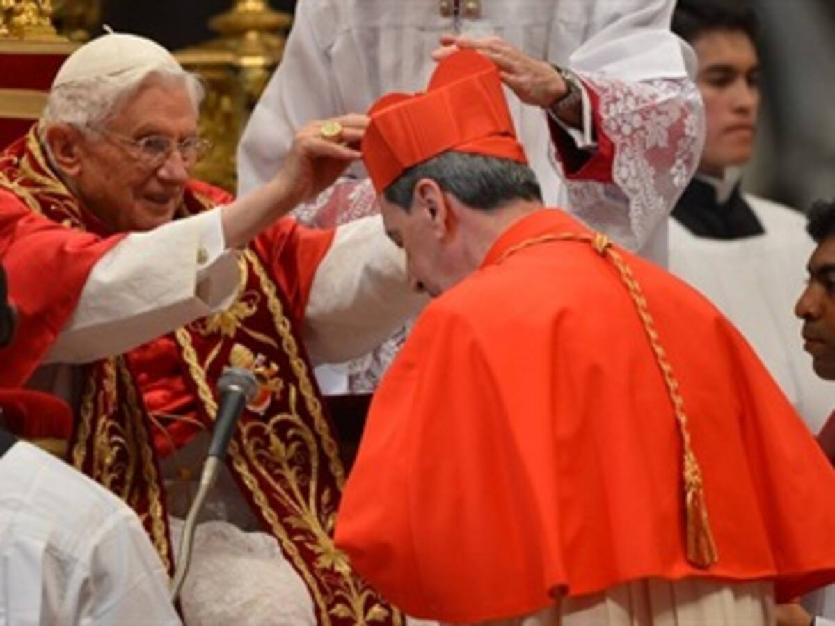 El papa pide a Cristo que ilumine y fortalezca al nuevo cardenal Rubén Salazar