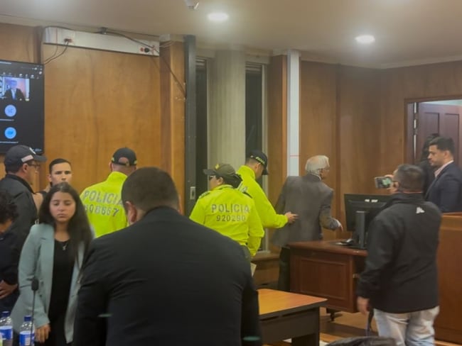 Exministro Ricardo Bonilla, capturado por saqueo a la UNGRD