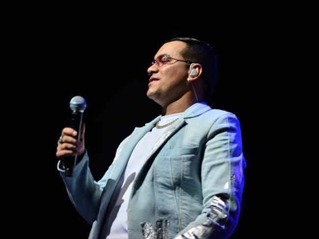 MIAMI, FL - OCTOBER 07: Yeison Jimenez performs live on stage during the "Invencible Tour" at James L. Knight Center on October 7, 2023 in Miami, Florida. (Photo by Johnny Louis/Getty Images)