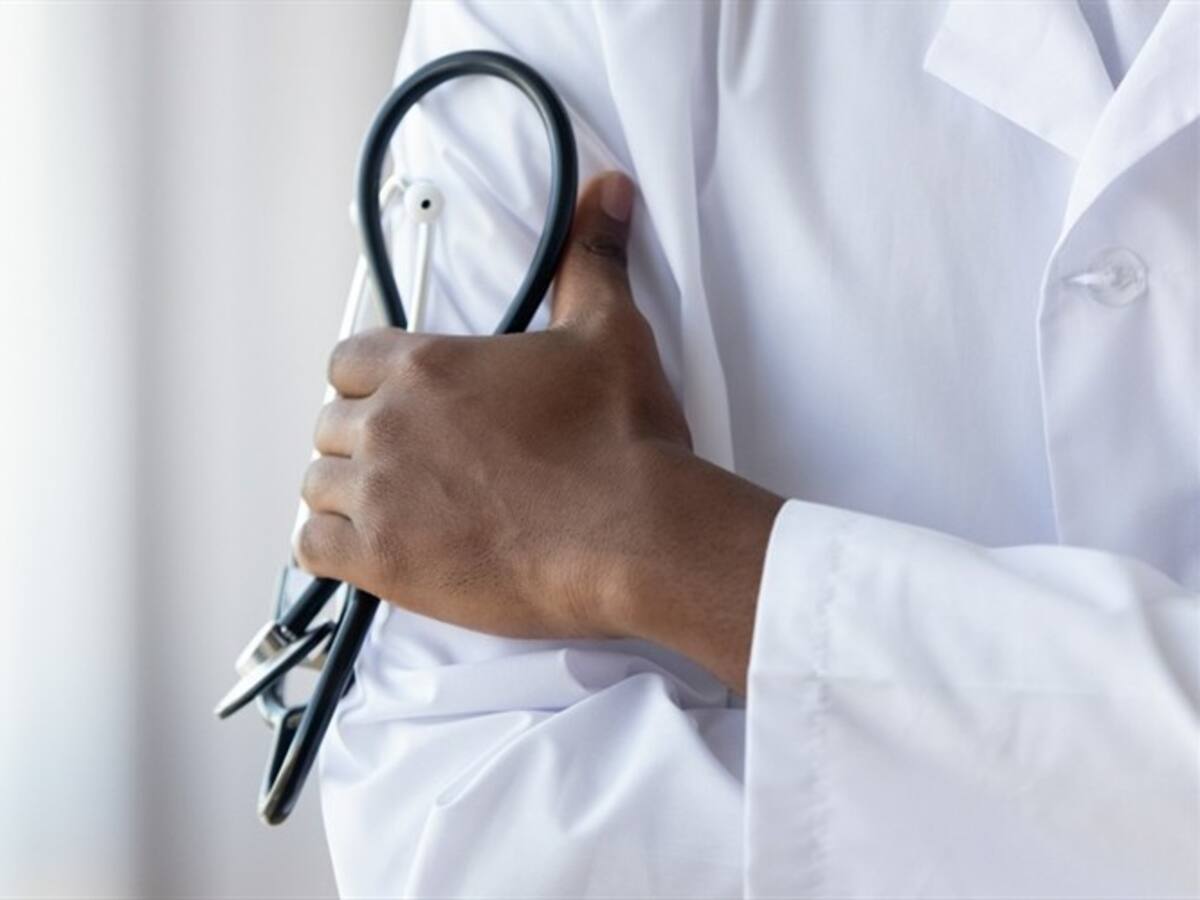 “La calumnia se convierte en una amenaza directa a la estabilidad nacional”: Médicos a Petro