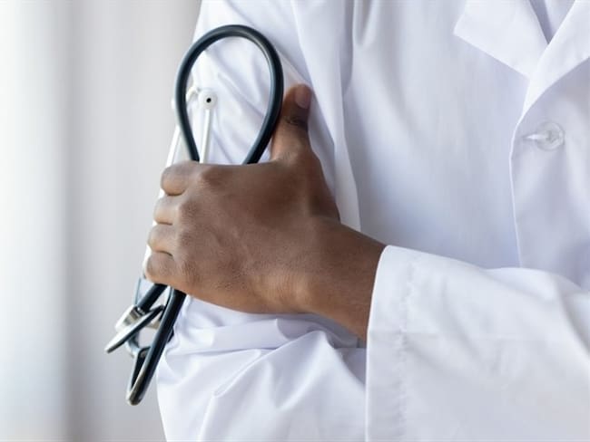 “La calumnia se convierte en una amenaza directa a la estabilidad nacional”: Médicos a Petro