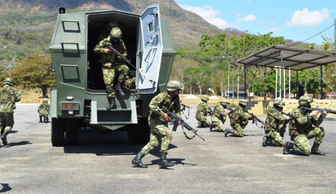 Diego Molano aseguró que hay más de 7.100 uniformados y al menos 800 hombres de operaciones especiales del Ejército Nacional