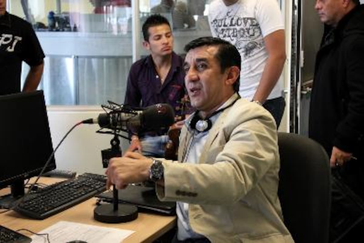 Invitado a La Ventana del 1 de abril.