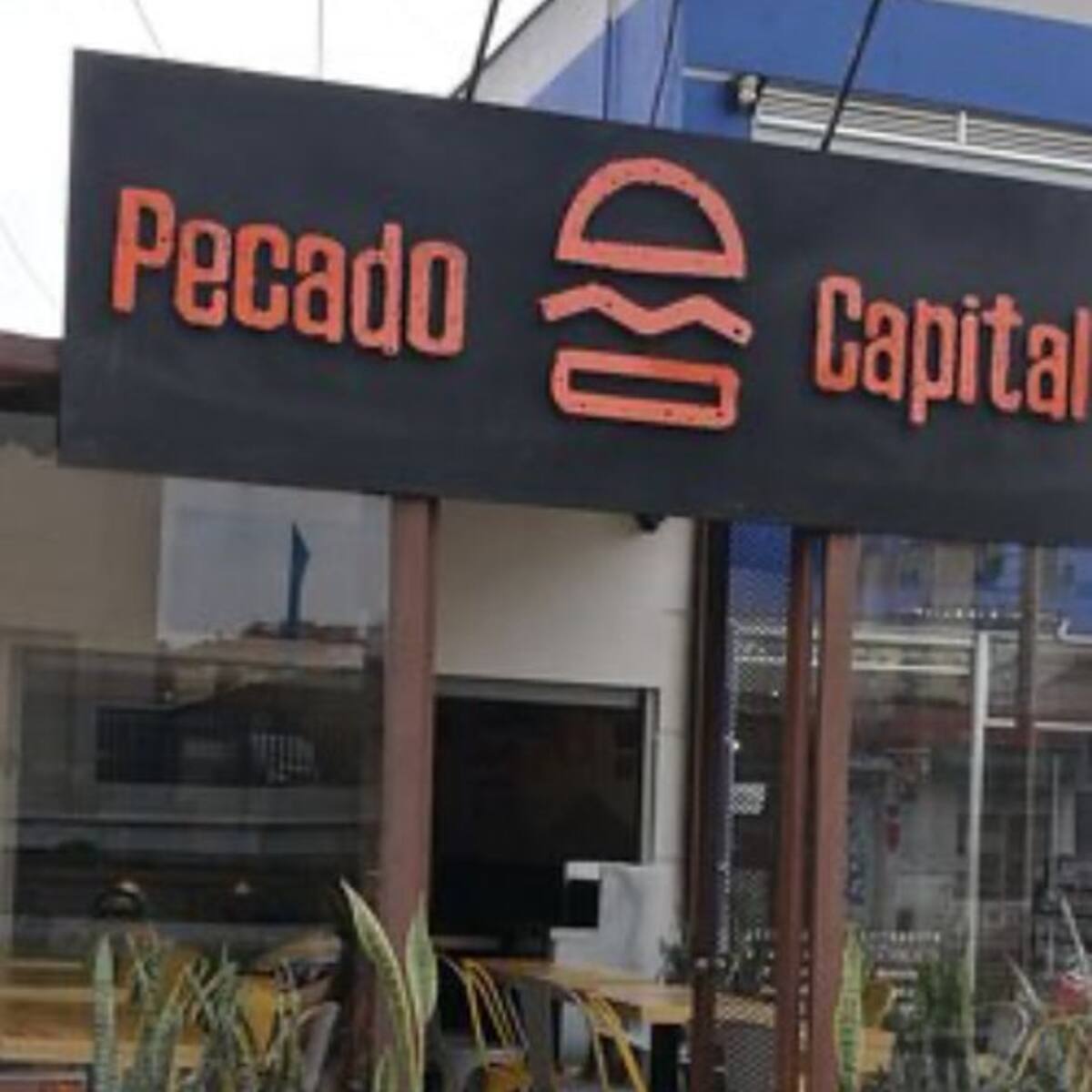 Nuevamente ladrones roban a los clientes de un restaurante en Bogotá