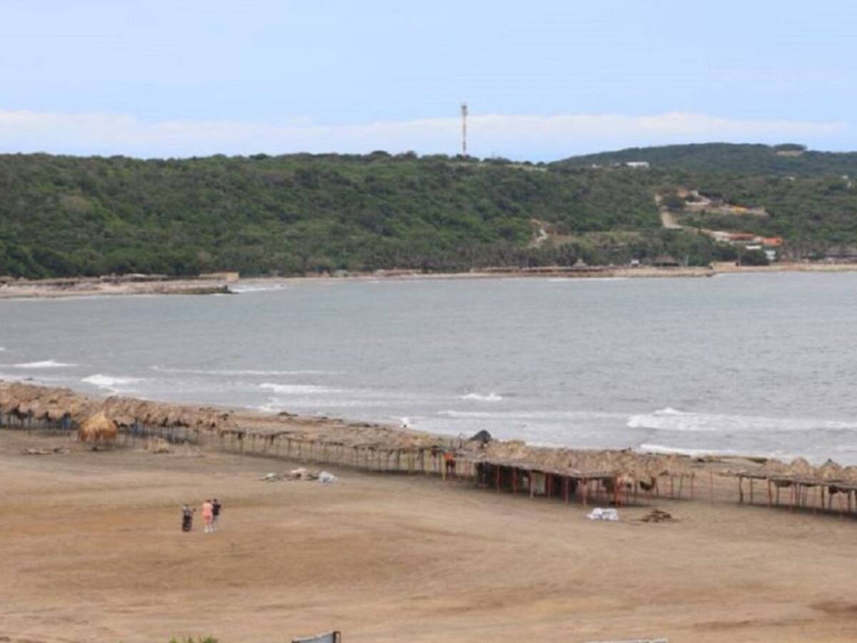 Contraloría advierte sobre contaminación en playas de Puerto Colombia