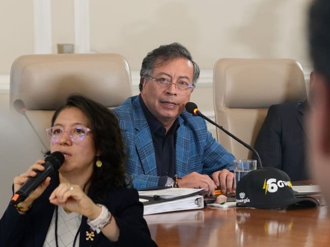 Experta comisionada de la CRA sería la próxima viceministra de agua y saneamiento básico