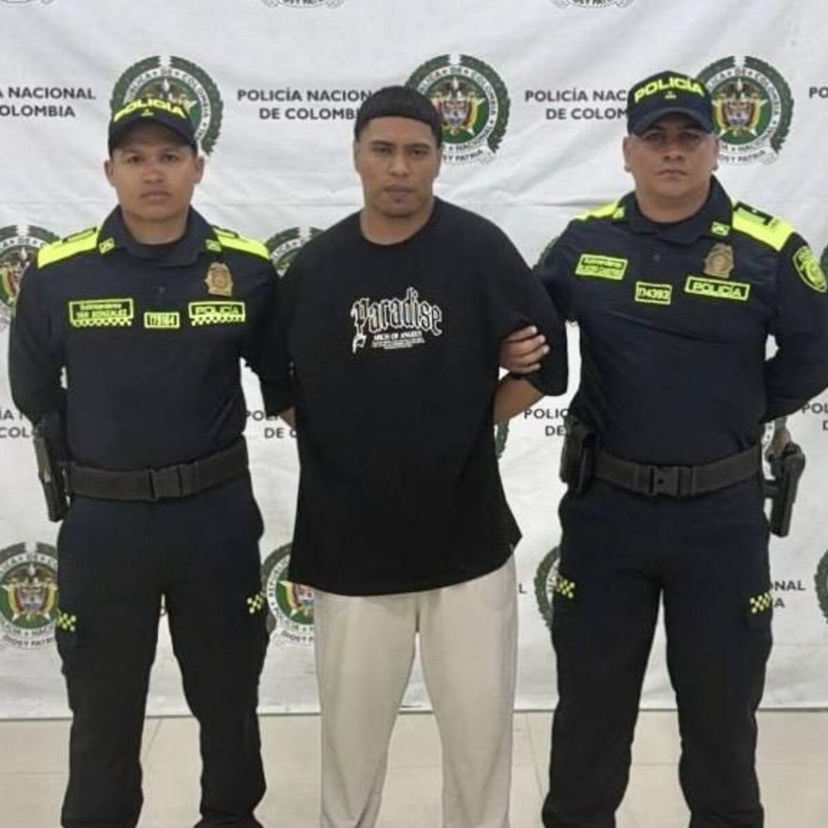 Capturan a ‘Carlos Muletas’, señalado de dirigir brazo armado con 400 hombres de ‘Los Costeños’