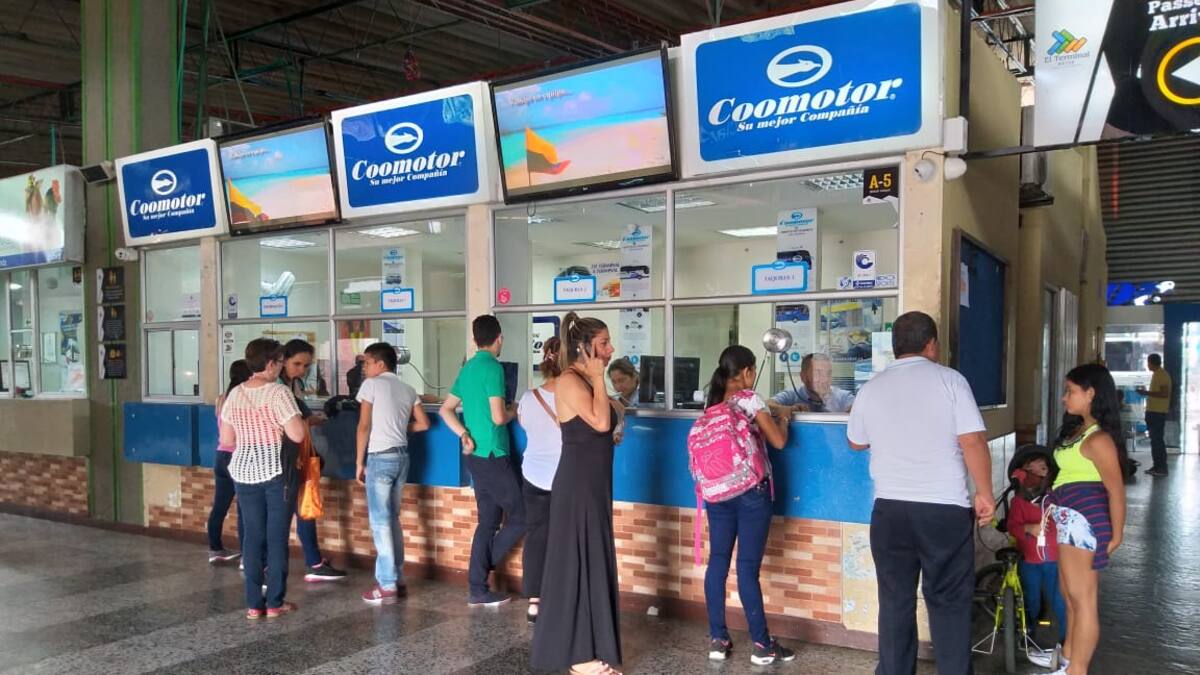 Operativos en Neiva para combatir transporte ilegal en la terminal de transportes