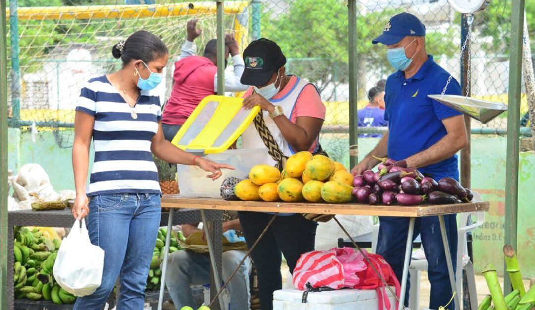 La plaza móvil busca garantizar el derecho a la alimentación de la población en condición de extrema pobreza.