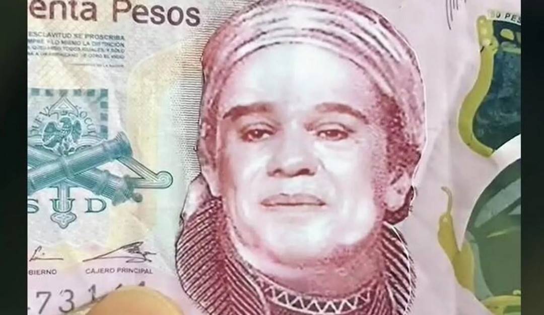 Billetes falsos - captura de video TikTok 