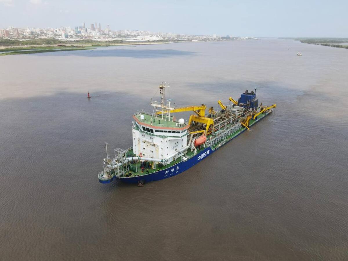 Anuncian la llegada de una nueva draga al canal de acceso de Barranquilla
