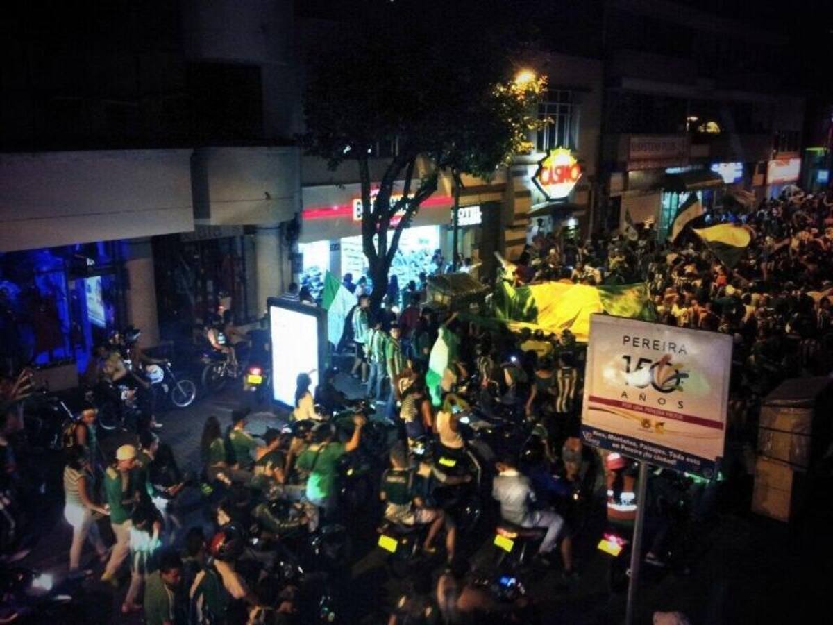 Hinchas de Nacional en Pereira