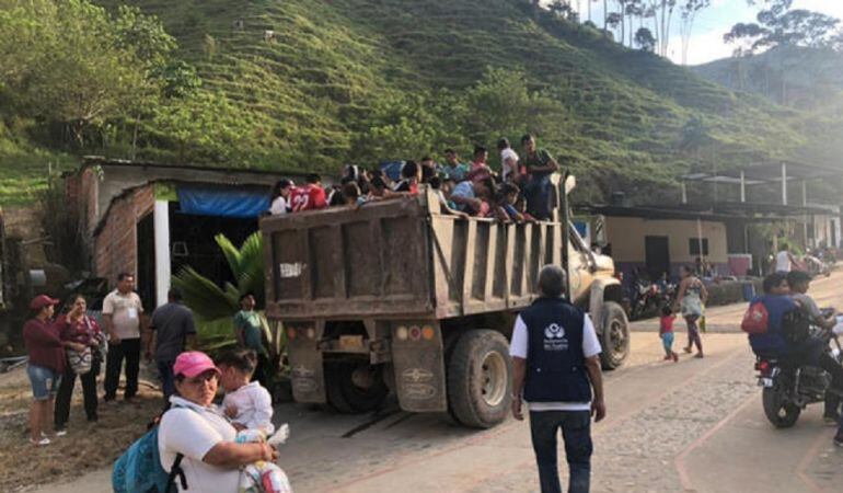 Desplazados de Hacarí 