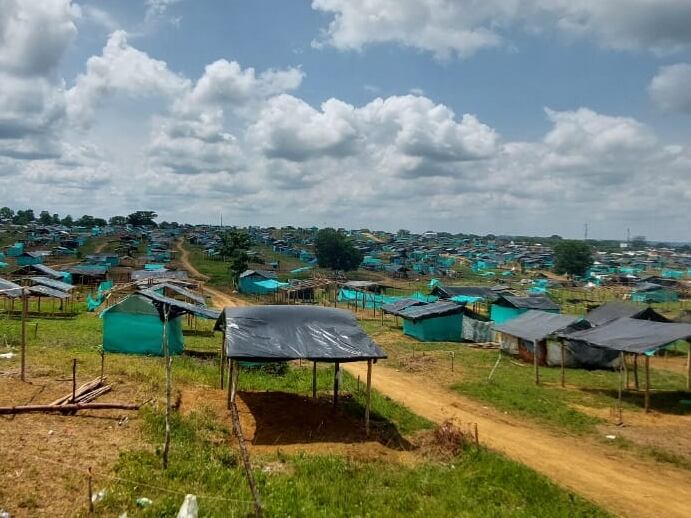 INVASIÓN CASAS CAUCASIA - FOTO CARACOL RADIO