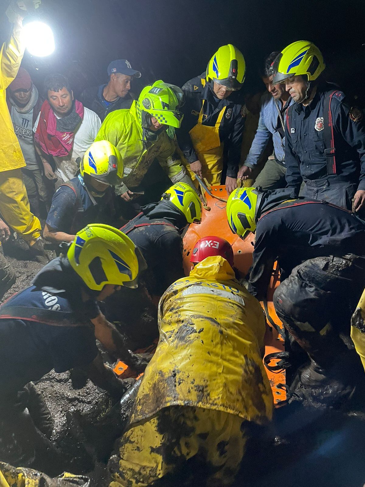 Emergencia deja una persona muerta en Catambuco, Pasto | Foto: Bomberos Pasto.