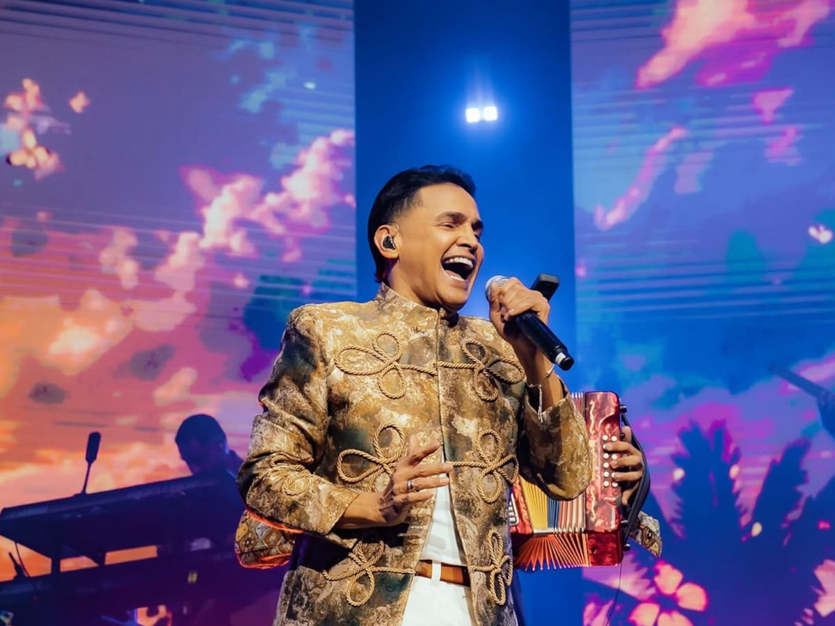 Jorge Celedón llenó el Movistar Arena y celebró su nominación al Latin Grammy con ‘La Historia Mía’