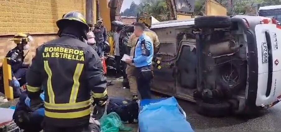 Accidente La Estrella- foto bomberos