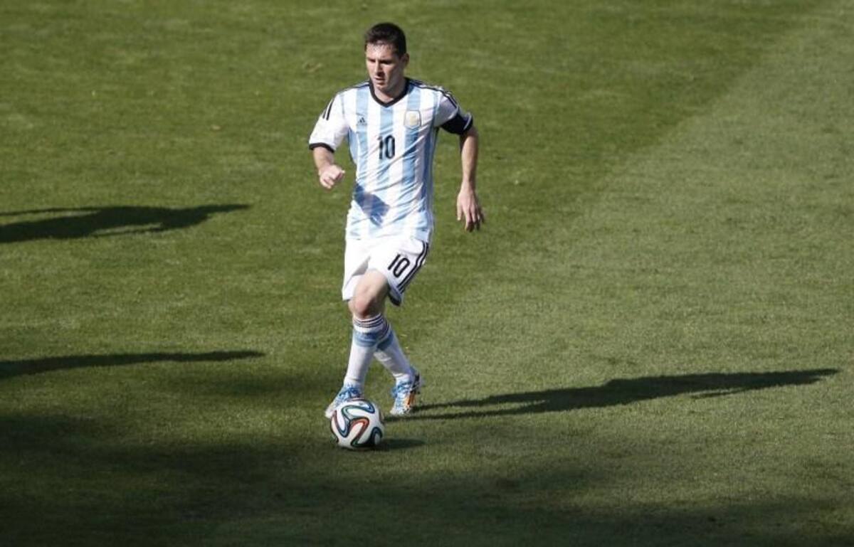 Lionel Messi anotó el último minuto pero los dirigidos por Alejandro Sabella quedaron en deuda tras un pálido triunfo 1-0 ante Irán, considerada una de las débiles del grupo F.