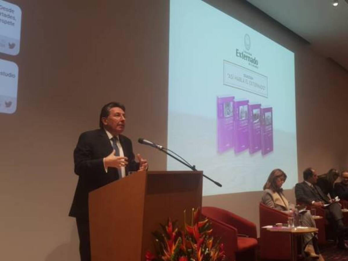 Fiscalía advierte "macrocorrupción" en el sistema de pensiones