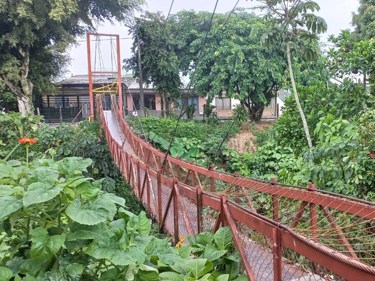 Evalúan puente militar para conectar los barrios Santander y La Miranda en Armenia
