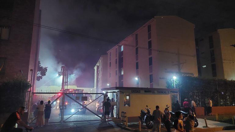 Incendio en el barrio El Troncal