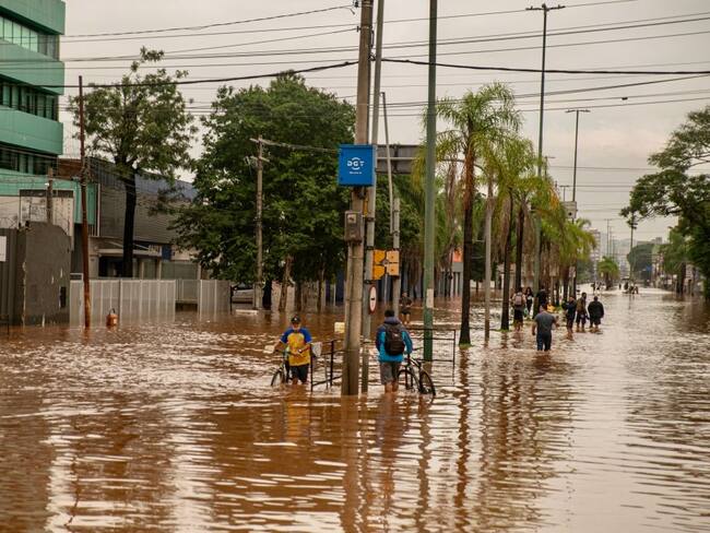 “Faltó más alarma”: colombiana relata cómo se vive la emergencia por las lluvias en Brasil