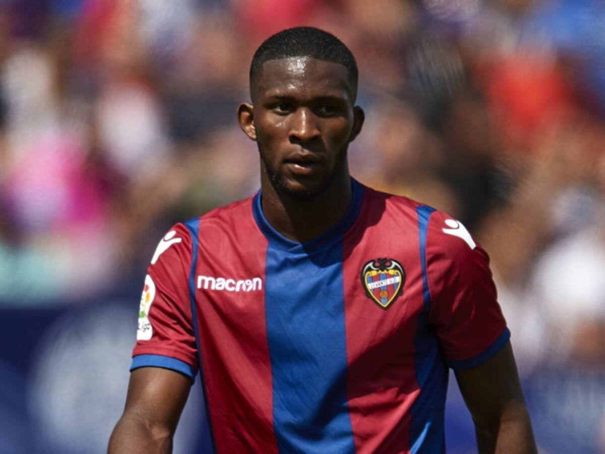 Jefferson Lerma estará un mes fuera de las canchas