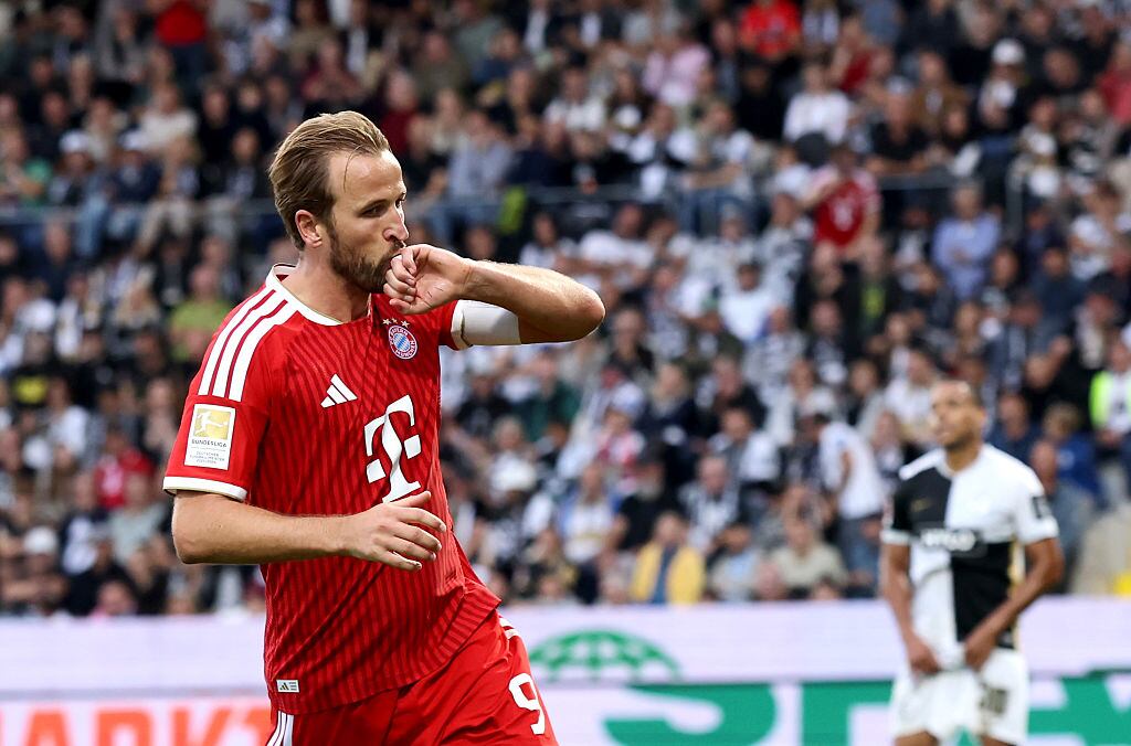 SPIESEN-ELVERSBERG, GERMANY - SEPTEMBER 13: Harry Kane of Bayern Munich celebrates scoring his team’s second goal during the Bundesliga 2026/27 match between SV Elversberg and FC Bayern München at Ursapharm-Arena on September 13, 2026 in Spiesen-Elversberg, Germany. (Photo by Alex Grimm/Getty Images)