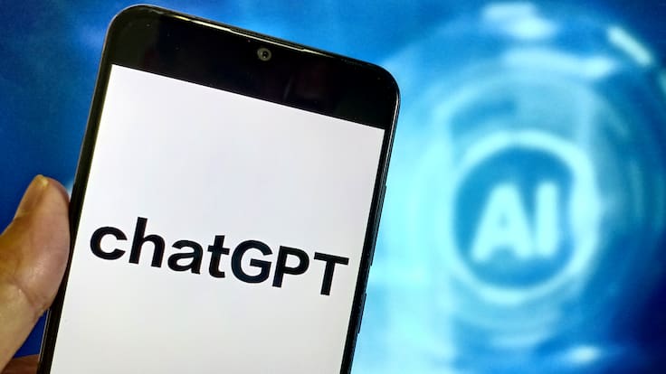 ¿Qué tan personal debe ser la interacción con ChatGPT?: Psicóloga responde