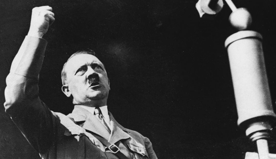 Adolf Hitler fue registrado como totalmente vacunado en la base de datos de inmunizados contra el coronavirus de Países Bajos.