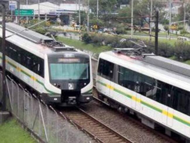 Atención a los usuarios del metro hacia el sur de Medellín