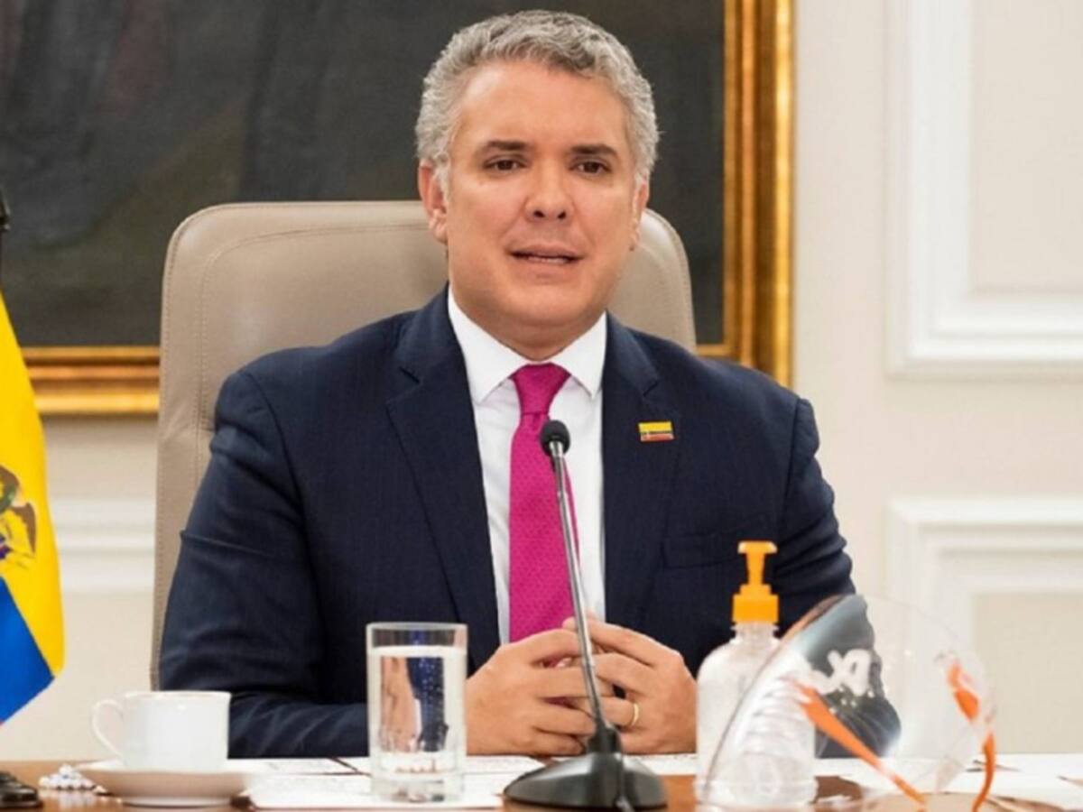 Duque firma una nueva emergencia económica