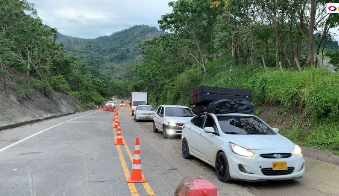 Se presenta paso a un carril por la Ruta del Cacao entre Bucaramanga y Barrancabermeja 