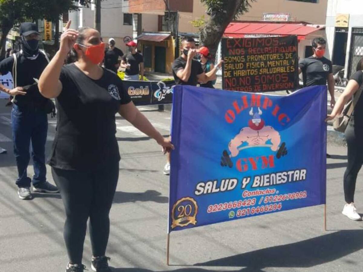 Propietarios de gimnasios protestaron en Ibagué