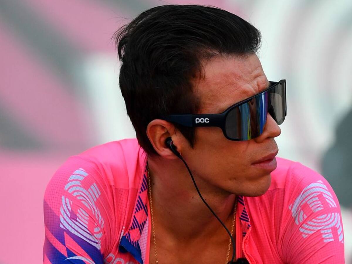 Rigoberto Urán se fracturó el dedo pequeño del pie con la punta de la cama