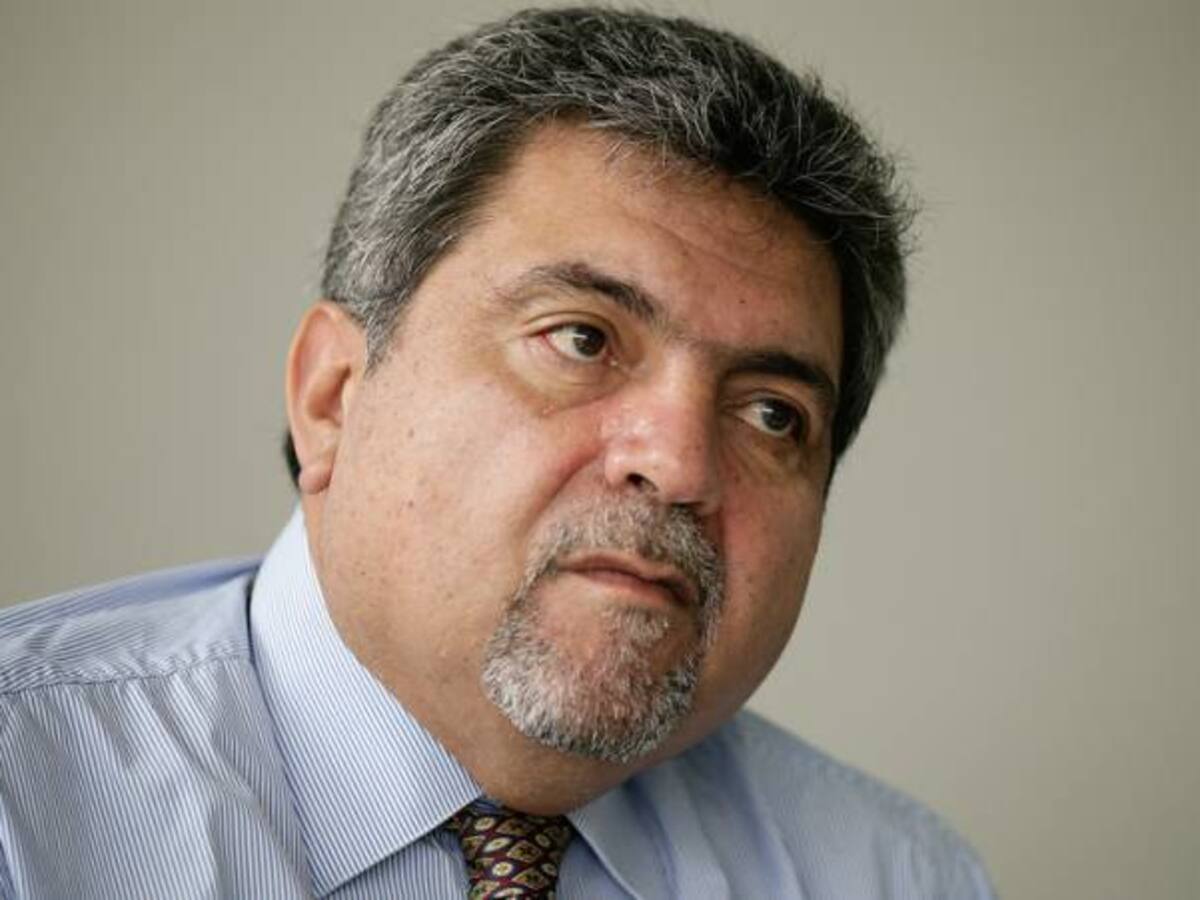 Dictan medida de aseguramiento contra Plinio Olano