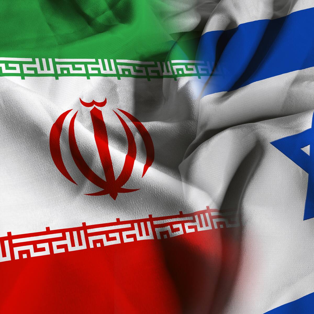 Irán dice haber golpeado varios puntos de Israel y países del Golfo