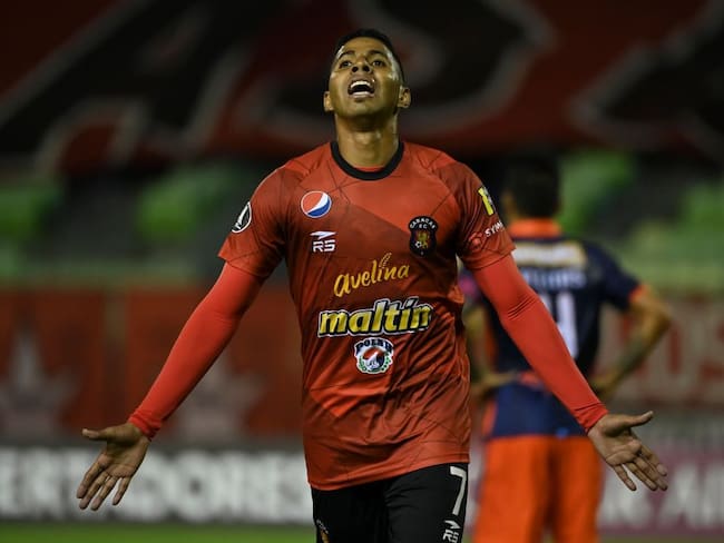 Caracas venció 2-0 a César Vallejo en el marcador global.