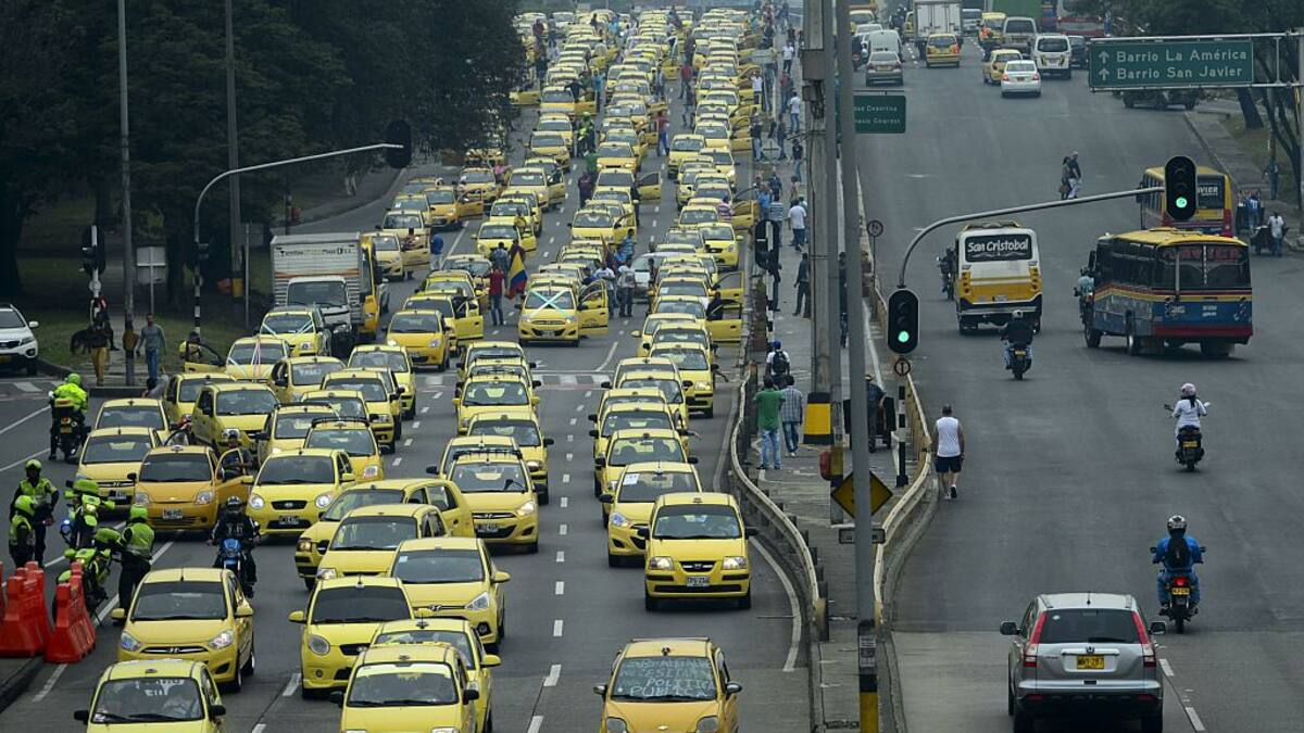 ¿Por qué hay paro de taxistas este 23 de julio? Gremio explica las razones